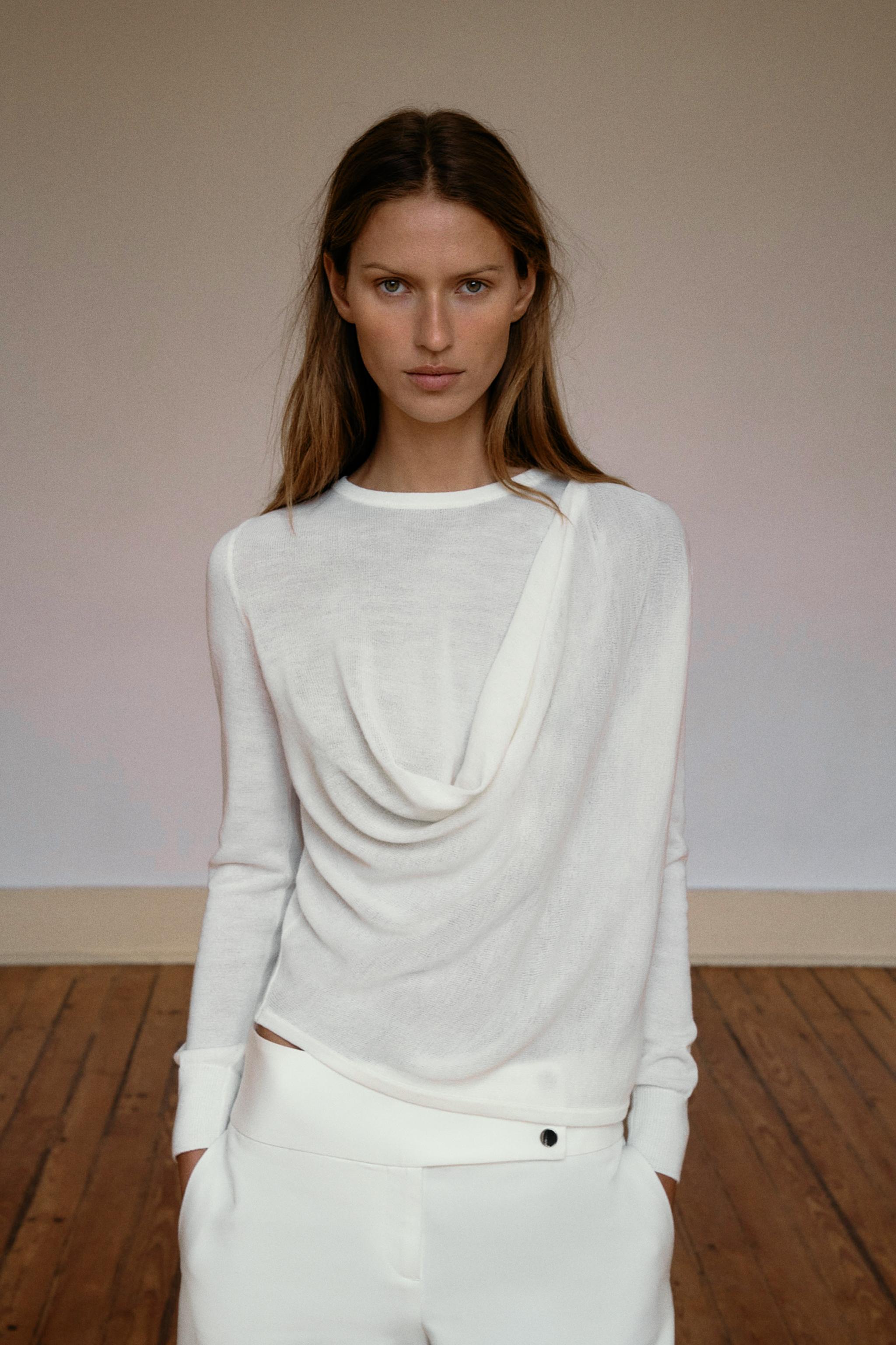 PULL EN MAILLE FLUIDE
